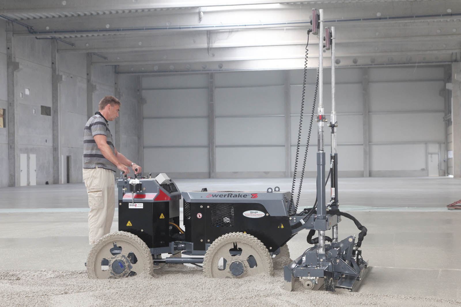 WIEGRINK® Industriebetonboden Ausführungen Für jede Branche der perfekte Betonboden.